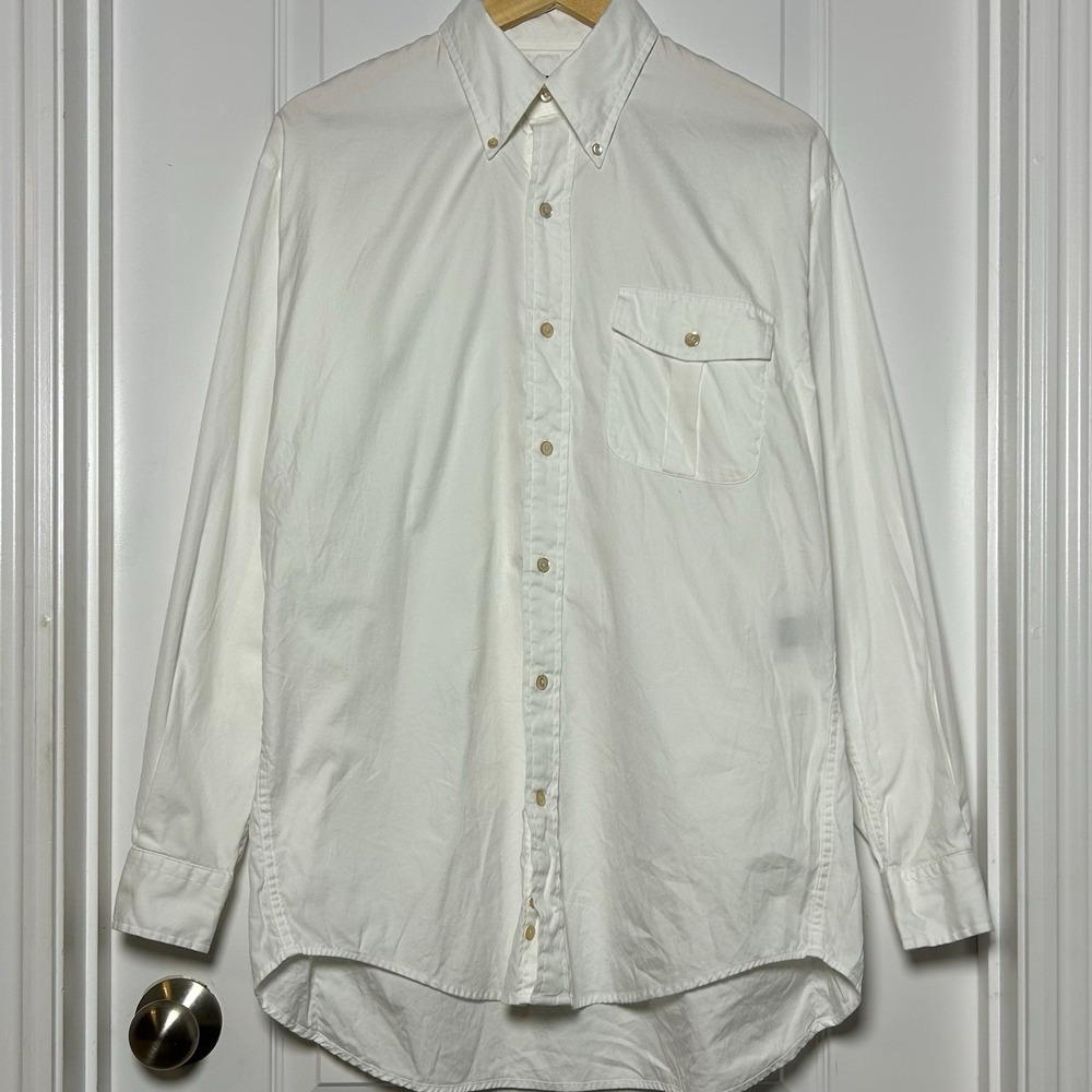 Willis & Geiger Vintage 90s Made in Hong Kong 100% Cotton White Button Up Shirt
